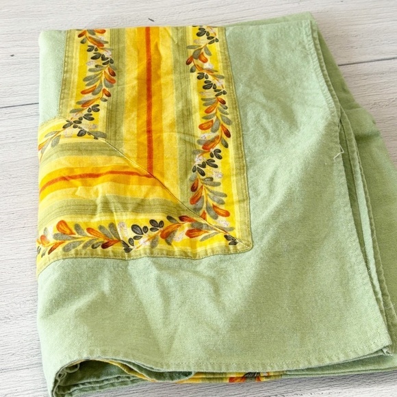 TABLETOPS UNLIMITED Green Orange Olive Print Tuscany Bordered Tablecloth 48”X64” - Picture 1 of 7